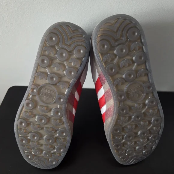 Adidas Hello Kitty 50th Anniversary Gazelle - Picture 10 of 10